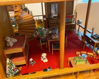 Vintage Mid Century Doll House Roomss