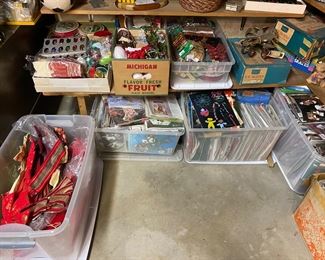 BUCILLA CHRISTMAS CRAFTS!! 