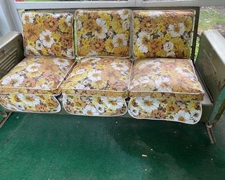 Vintage ( Need restoration) Glider