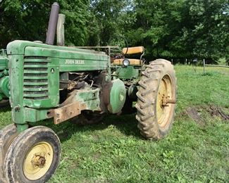JOHN DEERE A! Last started 10 yrs ago, at that time it was running well and used on the farm since sitting for so long will need maintenance to start. Electric Starter, and More! Buy it now for $3,900 or Make Offer/Bid. Offers/Bids will be taken until 11am on Saturday. At that time only those who have been making Offers/Bidding will be allowed to continue until we have a new owner of this Tractor. Call if you have any questions.
