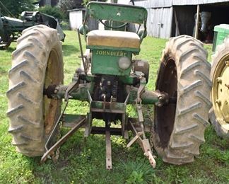 JOHN DEERE A! Last started 10 yrs ago, at that time it was running well and used on the farm since sitting for so long will need maintenance to start. Electric Starter, and More! Buy it now for $3,900 or Make Offer/Bid. Offers/Bids will be taken until 11am on Saturday. At that time only those who have been making Offers/Bidding will be allowed to continue until we have a new owner of this Tractor. Call if you have any questions.