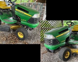 John Deere Riding Lawn Mower in Excellent Condition!