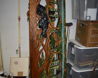 Absolutely Stunning! Gorgeous Hand Carved Door Frame the top measures 84" wide and the sides are 82" High the sides are 14" Wide.  A "Stunner" for any custom home or business!
