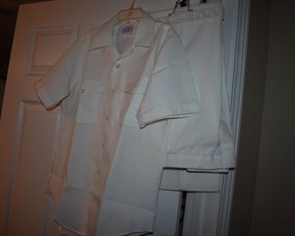 US Militaria all in Excellent Condition! Including U.S. Navy and Desert Storm Uniforms, Shoes, Hats, Scarves, Belts, Ties, Caps, Even one very large box just full of Desert Storm Camouflage Pants, Shirts, Jackets, Hats, Belts,etc. All folded and pressed in Like New Condition! Like to wear or collect Militaria? You need to be here!