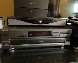 Technics CD changer 