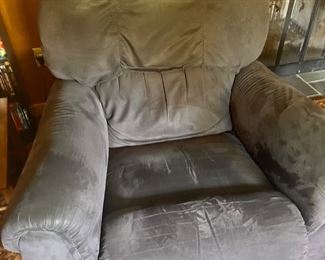 Grey recliner 