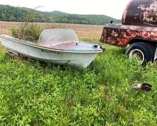  VINTAGE SEA KING BOAT AND TRAILER