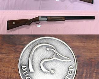 3.  Ducks Unlimited E.R. Stoeger Amantino Model Condor 1, 12ga. 3", serial #90332-03.  This gun has never been fired.                                                                                                  "YOU WILL WANT TO BE THERE FOR THESE HUNTING RIFLES and SHOTGUNS!!!                           SALE STARTS THURSDAY  JULY 13TH!"
(Call for more information and details on these Hunting Shotguns and Rifles)                                                  
  SEE YOU THERE!!!  