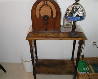Tiffany style lamp and original Philco radio