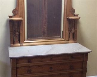 ANTIQUE VICTORIAN MARBLE TOP