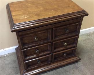 NATIONAL MT. AIRY WOODEN NIGHTSTAND