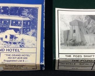 (2) VTG. MODELS, LINK & PIN POZO SHAFTHOUSE & MASTER CREATIONS GRAND HOTEL,