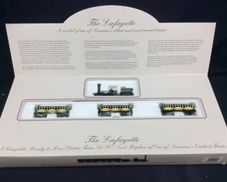 BACHMANN HO SCALE ‘’THE LAFAYETTE’’ TRAIN MODEL SET