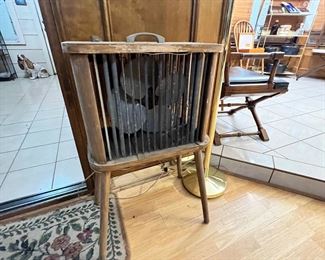 Awesome barn-found vintage 4 speed fan.