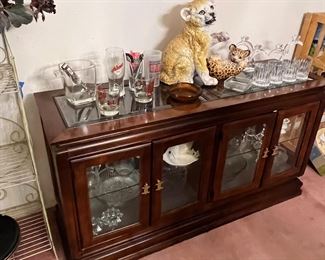 More adorable animals and done fancy glassware.