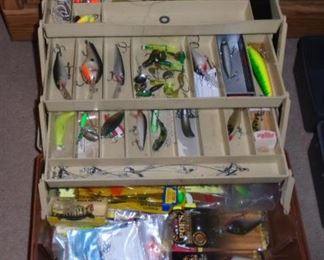 TACKLE BOX