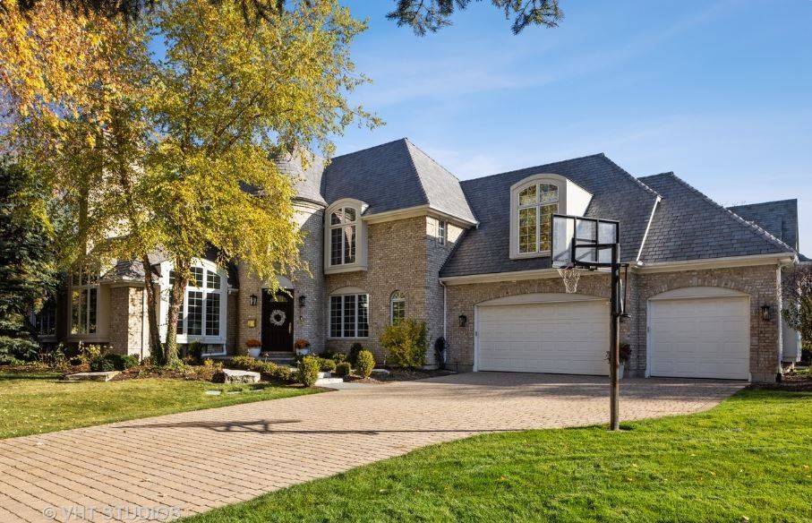 Small But Mighty Hinsdale ONLINE Estate Sale!... starts on 5/13/2023