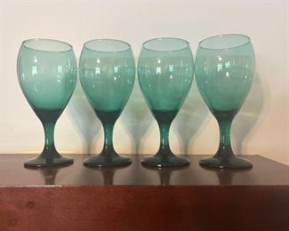 4 Vintage Libbey Juniper Green Teardrop Gold Trim Glasses Bar Wine /Water Glass $18