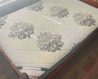 Full mattress $128