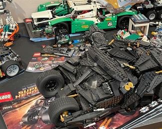 Batmobile 76023