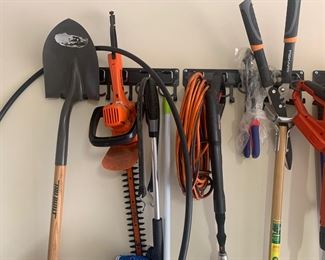 Shovel, Edge Trimmer, Pruner’s