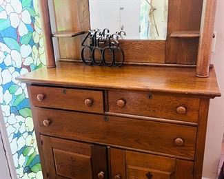 Antique oak chest with hutch