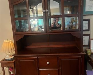 China cabinet hutch 