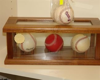 Baseball display box