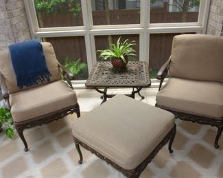 Brown Jordan patio set 