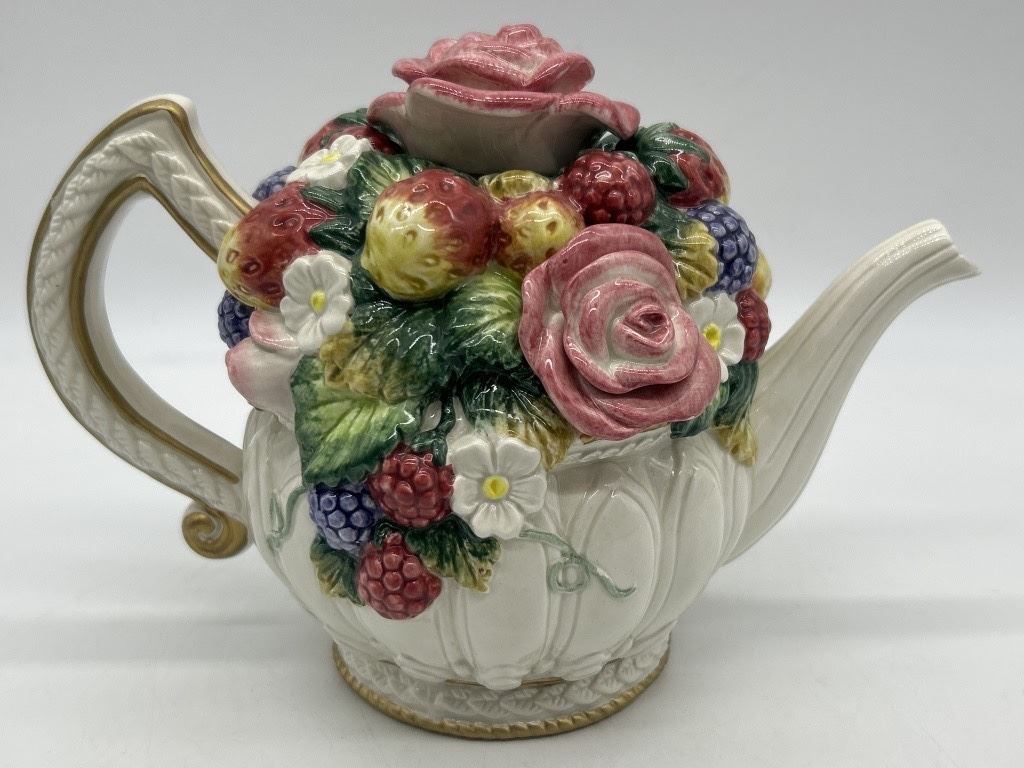 Fitz & Floyd Ceramic Teapot w/ Roses & Berries