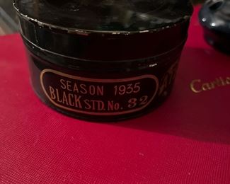 Season 1935 Black Std no. 32 Can