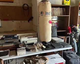 Everlast punching bag 