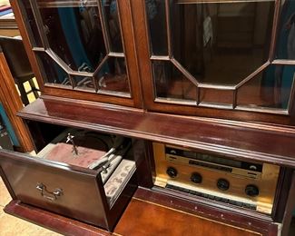 Mid century RCA turntable cabinet with radio 