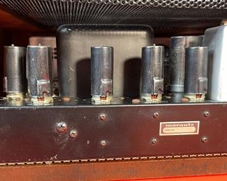 Marantz 10b Vintage Tube Fm Stereo Tuner with Wood Case 10-B	777752	Tuner: 5.75x15.5x15.5in 29lbs 6oz<BR>Case: 6.75x18x15.25in 7lbs 10oz