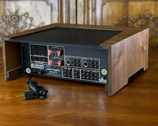 Marantz Model 1250 Vintage Hi-Fidelity Integrated Stereo Amplifier Amp With Walnut Wood Case/Cabinet 	118001	In cabinet: 7x17.75x16in
