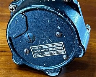 WWII Jaeger 8-day Aircraft Clock Type A-10 Chronoflite  Chronograph Air Corps US Army AC-19850 3860 94-27961	118016	3.75x3.5x2.25in 