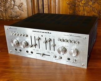 AS-IS Marantz Model 1250 Vintage Hi-Fidelity Integrated Stereo Amplifier Amp With Walnut Wood Case/Cabinet 	118004	5.75x15.5x14in
