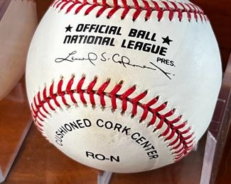 Autograph Duke Snider Signed National League Official Baseball  AUTO	333350	3.25x3.25x3.25
