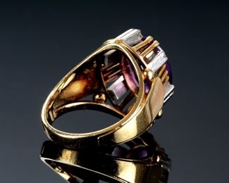 14k Gold Diamond & Amethyst Statement Ring Size: 7.25	331375