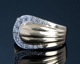 14k Gold Diamond Horseshoe Ring Size: 4.25	331365