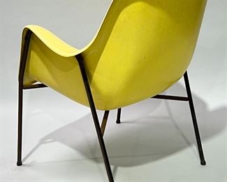 MCM Vintage Fiberglass Shell Arm Chair Mid Century Modern  GATC Double Triangle	777755	30x26x25in