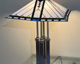 Modern FLW Craftsman Slag Glass Table Lamp	418064	 26 x18 x 18in 