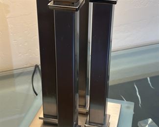 Modern FLW Craftsman Slag Glass Table Lamp	418064	 26 x18 x 18in 