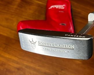 Scotty Cameron Pro Platinum MID Sur Putter 	118009	33.75in