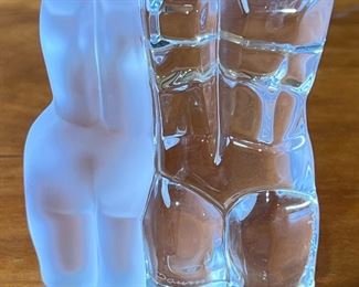 Daum Crystal Figurine of Male and Female Torso 3.5in Tall	418047	3.5x3x1