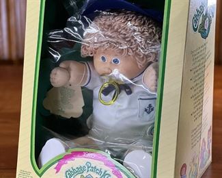 1985 Cabbage Patch Kids   Bobbie Lucas Doll	244011	Box 15x11.5x9.5in