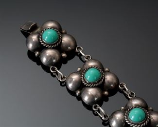Vintage Mexican Silver & Turquoise Puff Panel Braclet 	425005	Size: 6.25in <BR> Width: 42mm