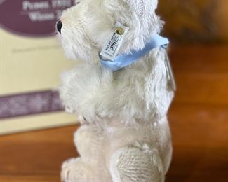 Steiff Poodle 1931 White 28cm Replica 1996/97 Club Edition Margarete Steiff Giengen Brenz in box	244006	Dog: 12x5x5.5<BR> Box: 15x9x5.5