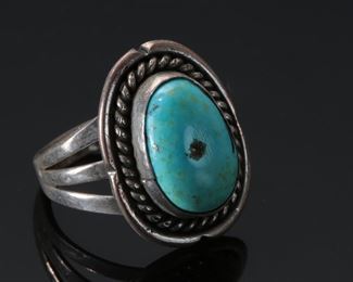 Vintage Navajo Turquoise & Silver Ring Native American #3	425019	Size: 6.75 Centerpiece: 21x15mm