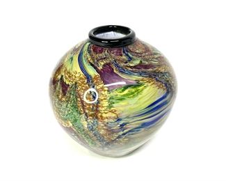 Glass Art Vase Signed by Mark Sigafoos	418012	8x9x9